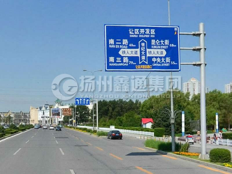 BZG-004，交通標(biāo)志桿，鍍鋅交通標(biāo)志桿
